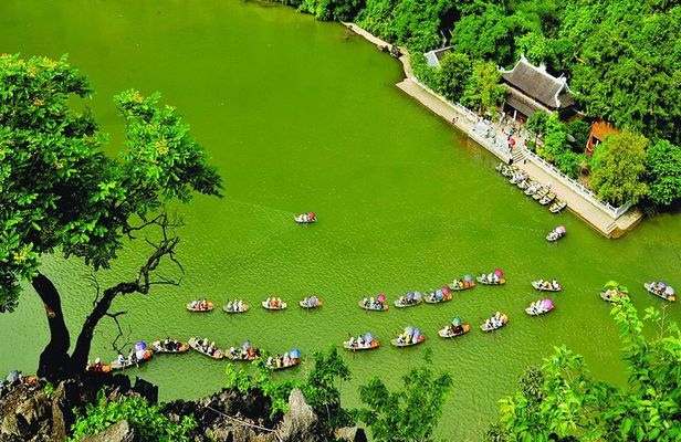 Ninh Binh and Hoa Lu Acient Citadel with Optional Biking