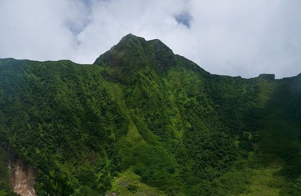 Volcano Crater hike in St Kitts