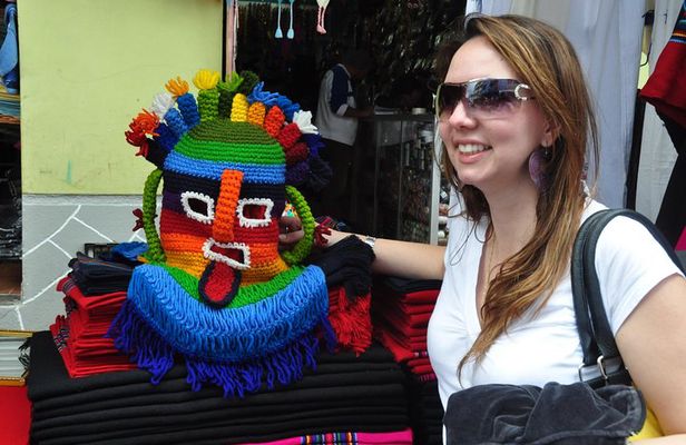 Full-Day Otavalo and Cotacachi Market Tour