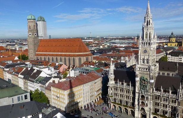 Munich Public Walking Tour With A Professional Guide