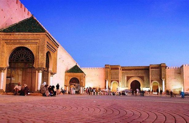 Small-Group Full-Day Meknes, Volubilis and Moulay Idriss Zerhoun Tour from Fez