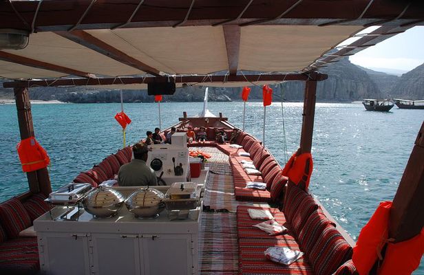 Musandam Dibba Day Cruise with Lunch and Snorkelling from Dubai