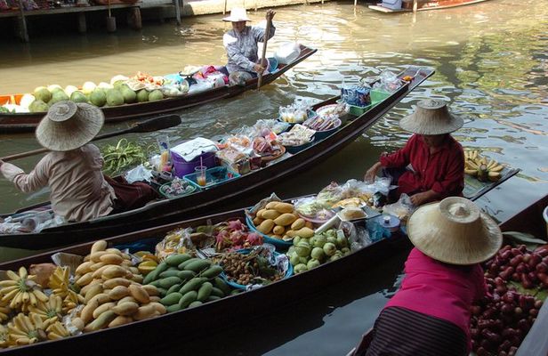 Half-Day Damnoen Saduak Floating Market Small Group Tour