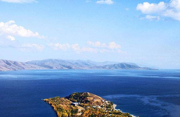 Group Tour: Lake Sevan (Sevanavank), Dilijan (Goshavank, Haghartsin)
