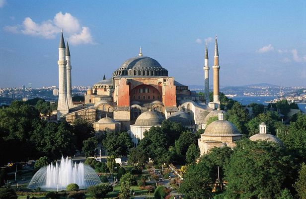Byzantine and Ottoman Relics Full Day Walking Tour in Istanbul