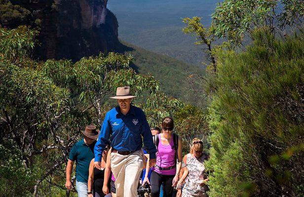 Blue Mountains Wildlife Full-Day Sights and Hiking from Sydney