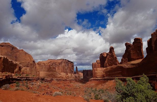 Best Scenic Arches Tours w/ Walks: Pick 3hr, 4hr, 5hr, or 7hr