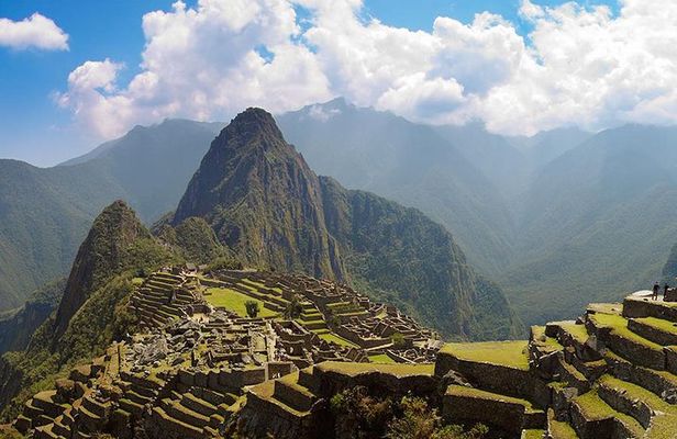 Machu Picchu Tour by Van & Train 2 Days Tour.