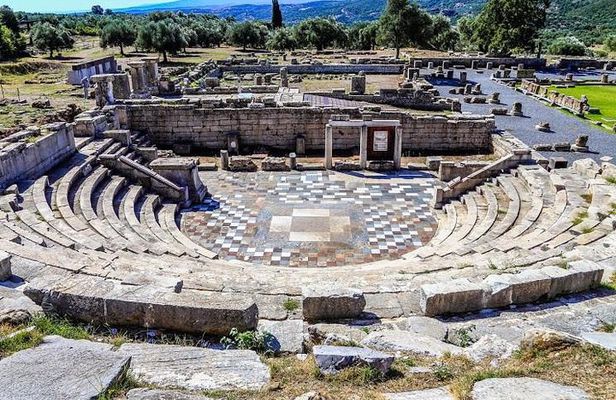Private Day Trip to Ancient Messene from Kalamata (Price per Group)