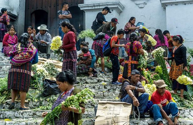 Traditional & Colorful Chichicastenango Market Walking Tour