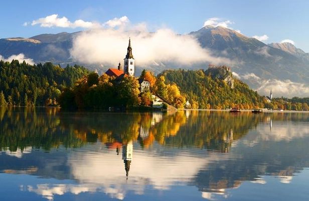 Private Guided Tour of Ljubljana and Lake Bled from Zagreb