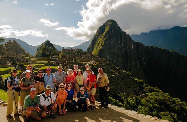Private guide tour at Machu Piccchu