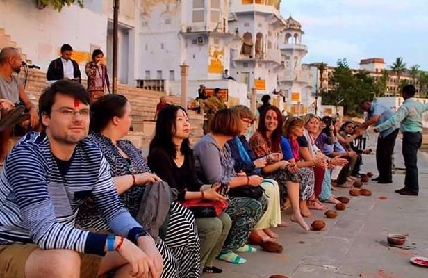 Divine Pushkar with Jaipur Tour