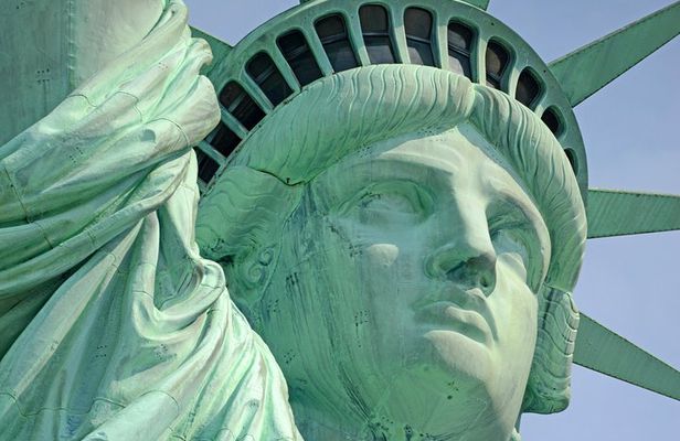 Private Statue of Liberty and Ellis Island Tour