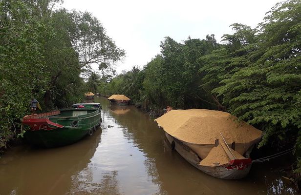 02 -Days: Experience Mekong Delta Countryside By Bike & Boat.