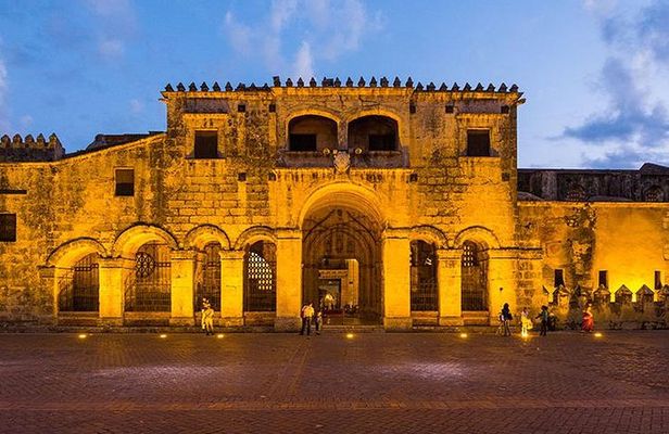 Santo Domingo City Tour: History of the Caribbean