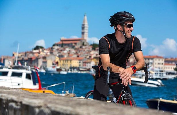 Rovinj private biking tour by electric powered bike