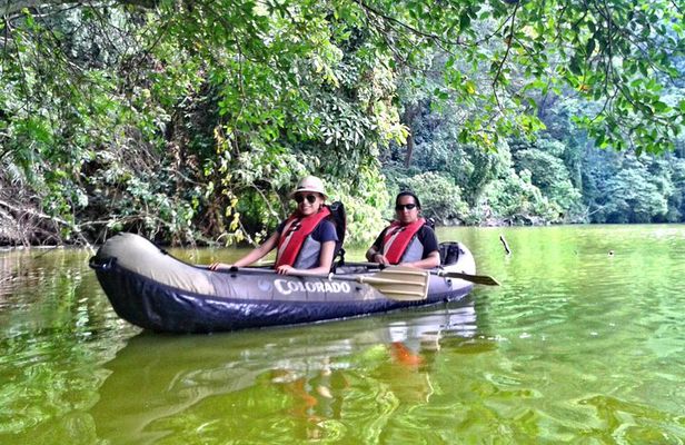 Colima Volcano Trekking Plus Kayaking in a Crater Lake