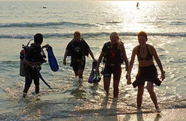 Discover Scuba diving, try diving for beginners (starts from Koh Chang)