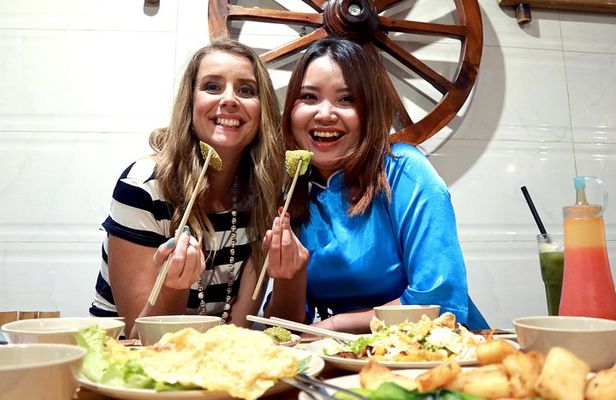 Saigon Vegan Food Tour by GirlPower Motorbike Riders | KissTour