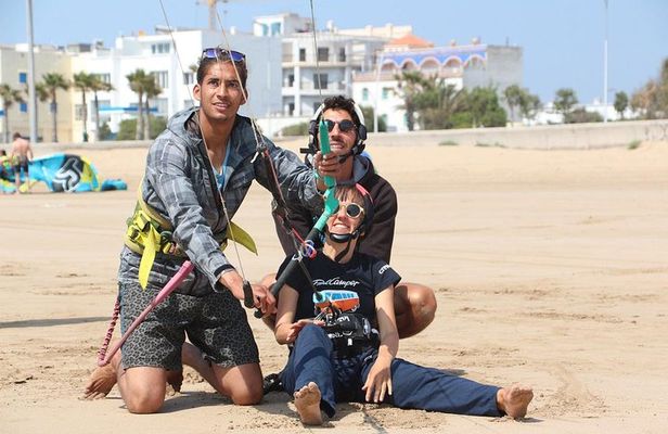 Beginner Kitesurf Lesson ( Group )