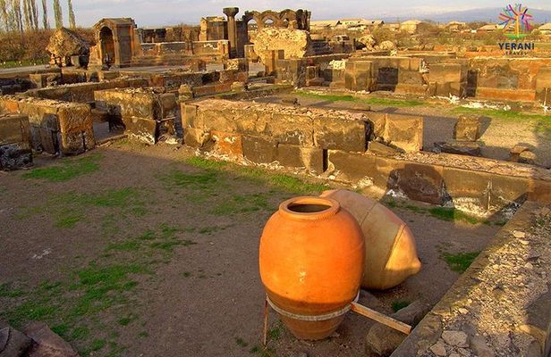Day trip From Yerevan Sightseeing to St Echmiadzin: UNESCO sites