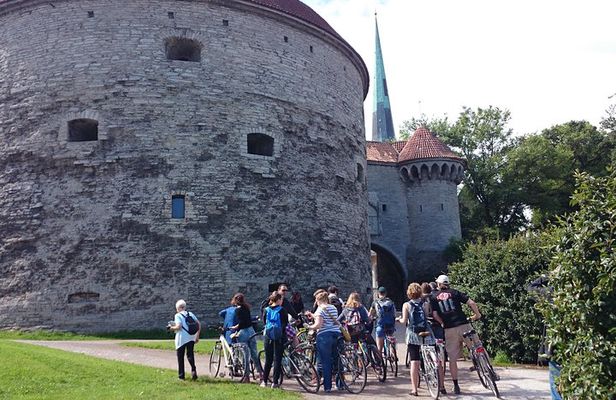 Tallinn Bicycle Sightseeing Tour