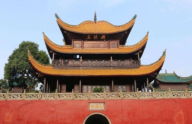 Private Day Tour to Dongting Lake, Yueyang Tower from Changsha