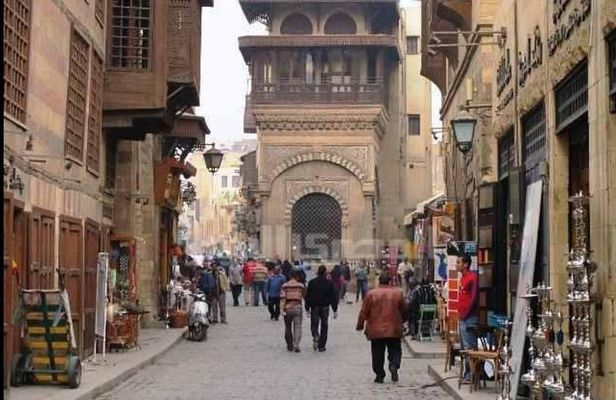 Half Day Tour: El Moez Street, Al Azhar Park and Khan EL Khalili Bazaar
