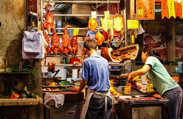 Hong Kong Food Tour with a Local: A Feast for Foodies 100% Personalized