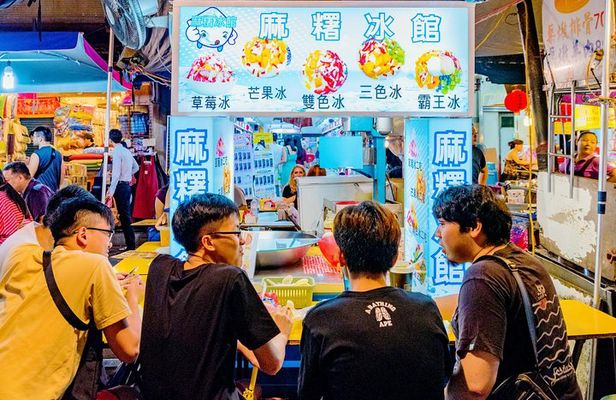Private Taipei Food Tour with a Local:100% Personalized