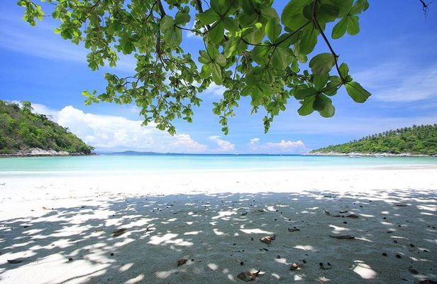 Phuket Raya Island Day Tour with Snorkeling OR Scuba Diving