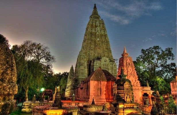 Full Day Private Trip to Bodhgaya from Varanasi
