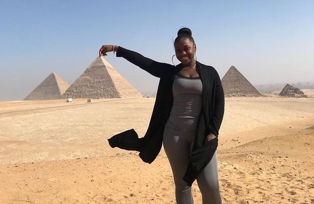 Private Guided Tour to Giza Pyramids, Sphinx and The Valley Temple