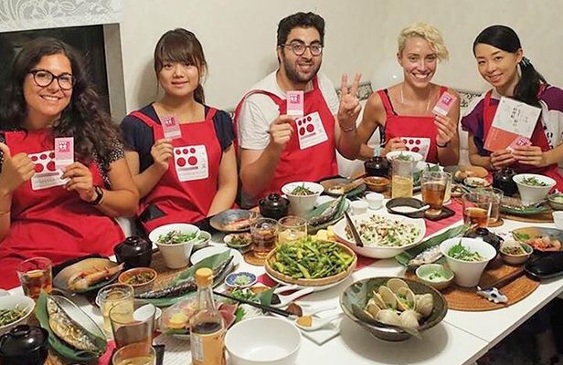 Washoku, a cooking class of Japanese food in Shibuya, Tokyo