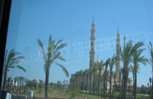City Tour and Glass Boat Special Trip From Sharm Port