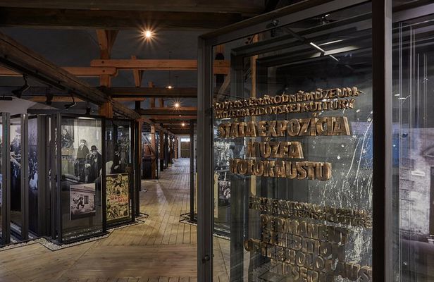Slovakia and Holocaust tour