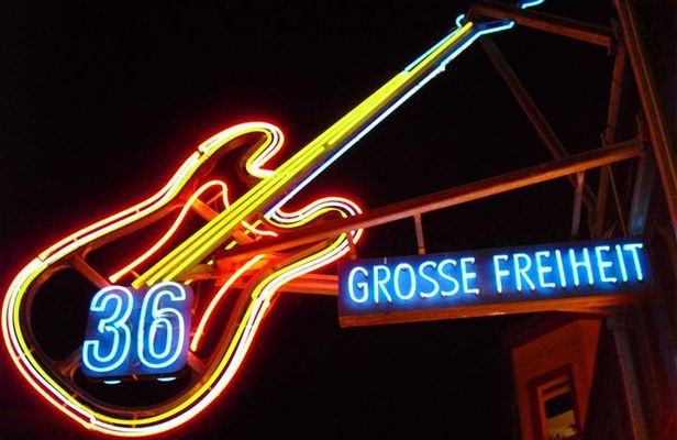 Hamburg St. Pauli and Red Light District Private Walking Tour