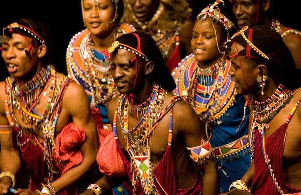Giraffe Center,Orphanage, Beads Center & Bomas cultural Dance