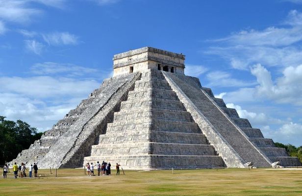 Chichen Itza - Cenote - Valladolid