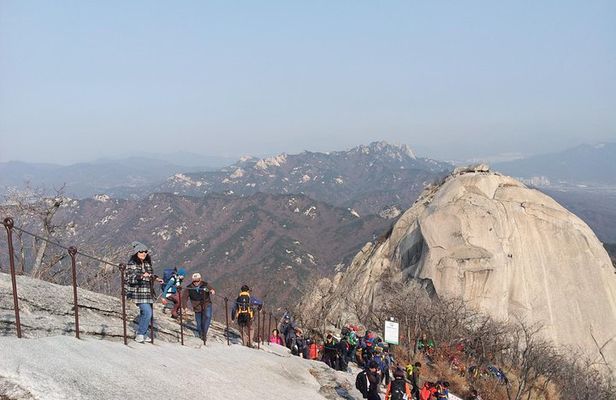 Private Bukhansan Hiking Tour (More Members Less Cost per Person)