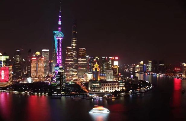 Shanghai by Night with Fine Local Dinner and VIP River Cruise Experiences