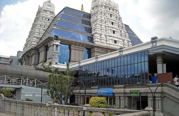 Full day private city tour of Bangalore with a professional guide