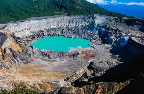 Poas Volcano + Coffee Plantations & La Paz Waterfall Gardens Trip from San Jose