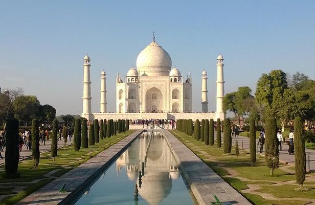 Sunrise Taj Mahal Tour By Car from Delhi - Private Tour