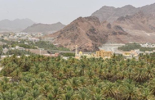 Amouage , Fanja village & Wadi Taiyyin :Muscat Tours (Day Trip)