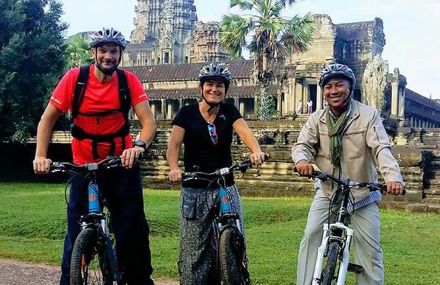 1 Day | Angkor Wat Cycling Adventures