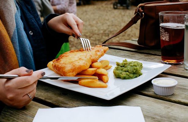 Liverpool's Best Craft Drinks & Pub Food With A Local: Private & Personalized