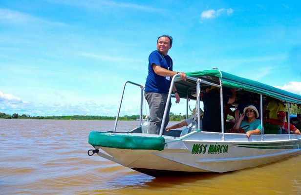 Private River Tour by Speedboat in the Amazon, Lily Pads & Nature