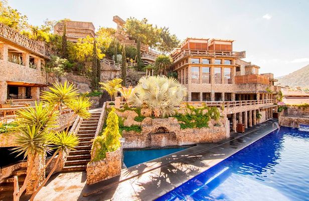 Hot Springs Escape and Thermal Circuit from Guatemala City